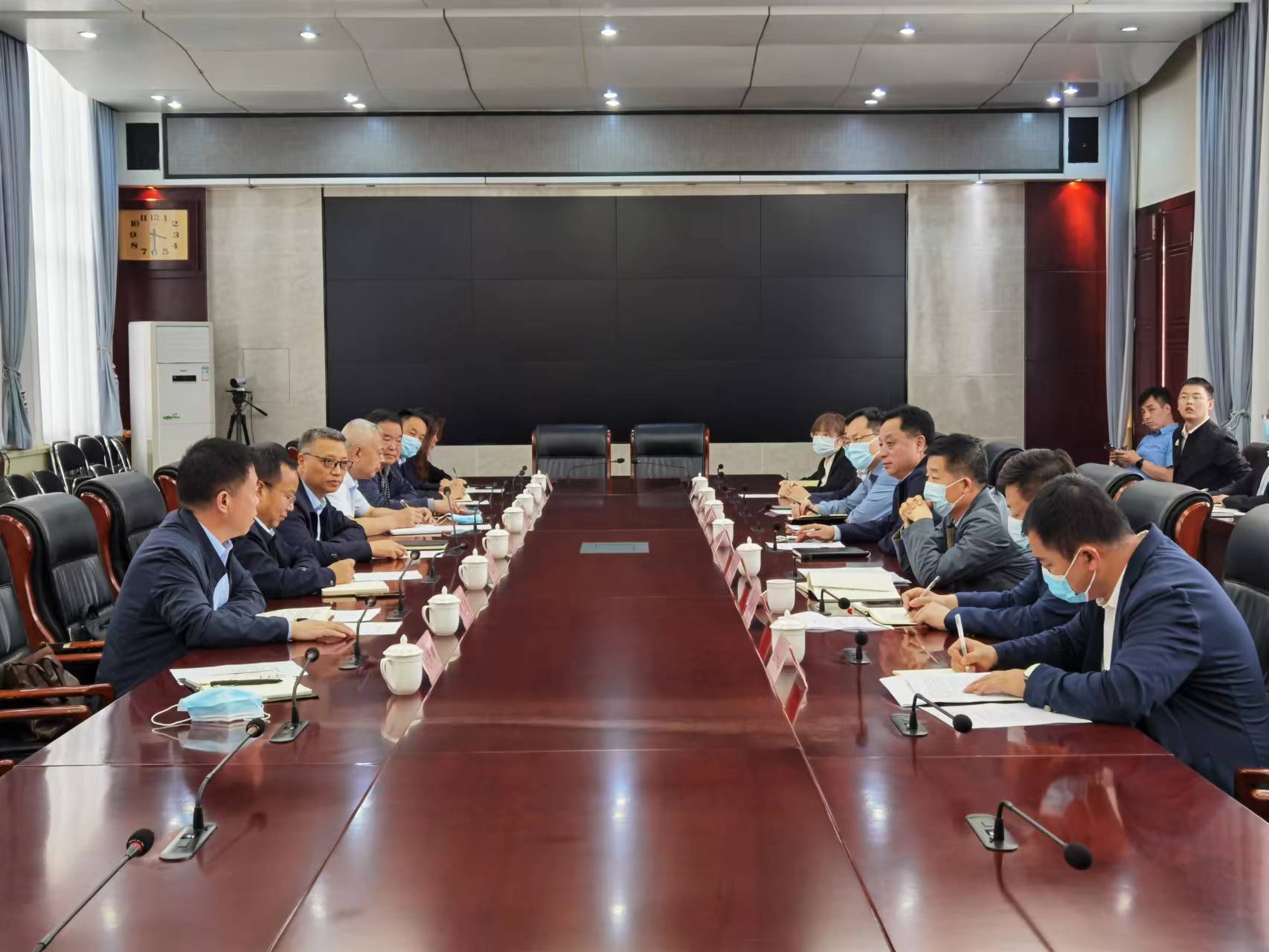 陜西糧農集團赴高陵區(qū)座談交流